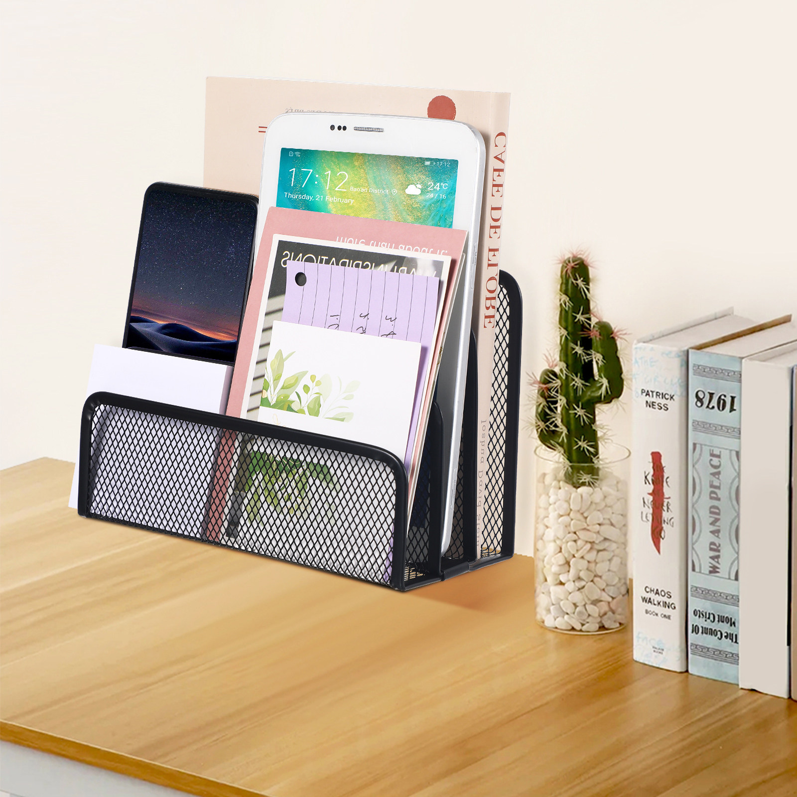 3段式メタルメッシュデスクオーガナイザー ファイルホルダー  - Magazine Holder Rack のレビューと価格